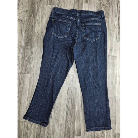 St. John's Bay Women Size 10 Petite Pockets Straight Leg Denim Blue Jeans Capris - Picture 2 of 10